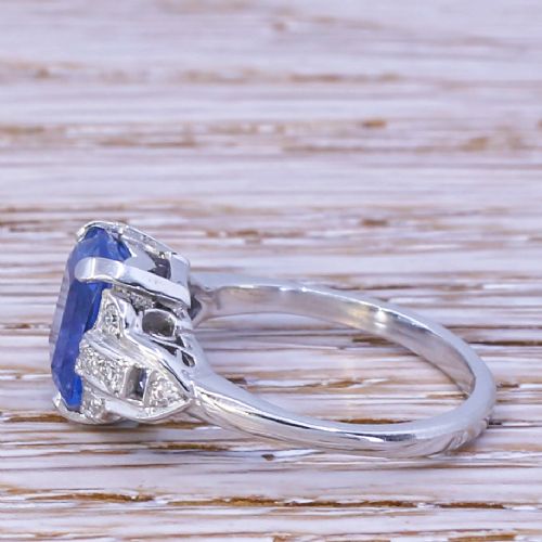 fig 2. Art Deco 3.13 Carat Natural Ceylon Sapphire Ring, circa 1930