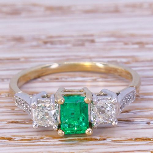 fig 1. Art Deco 0.47 Carat Minor Oil Colombian Emerald & Diamond Trilogy Ring, circa 1925