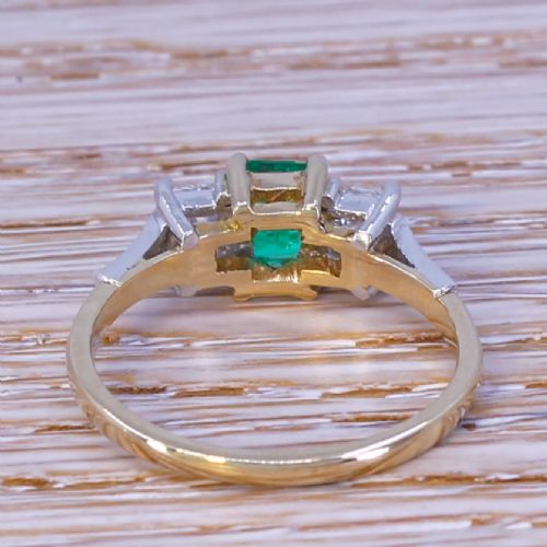 fig 3. Art Deco 0.47 Carat Minor Oil Colombian Emerald & Diamond Trilogy Ring, circa 1925