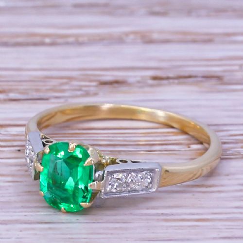 Art Deco 0.80 Carat No Oil Emerald Solitaire Ring, Circa 1920
