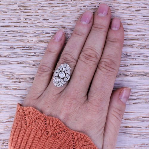 fig 2. Art Deco 0.80 Carat Old Cut Diamond Cluster Ring, circa 1920