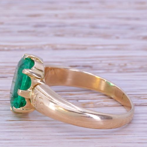 fig 2. Victorian 2.65 Carat Emerald Solitaire Ring, circa 1900