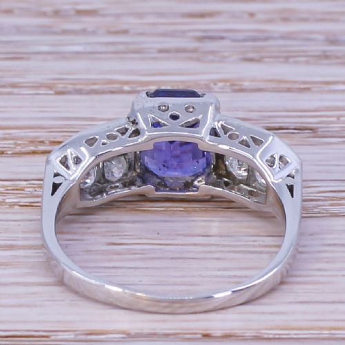 fig 2. Art Deco 2.75 Carat Ceylon Sapphire & Diamond Ring, circa 1930