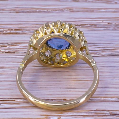 fig 3. Victorian 2.99 Carat Ceylon Sapphire & Diamond Cluster Ring, circa 1900