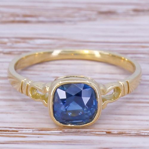 fig 1. Edwardian 1.30 Carat Natural Sapphire Solitaire Ring, circa 1910