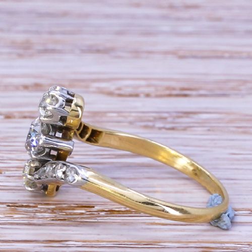 fig 2. Art Nouveau 1.07 Carat Old Cut Diamond Trilogy Ring, circa 1910