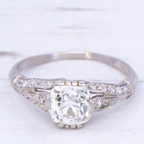fig 2. Edwardian 1.32 Carat Old Cut Diamond Engagement Ring, circa 1910