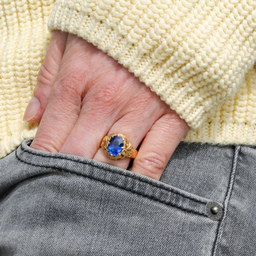 fig 1. Victorian 2.00 Carat Ceylon Sapphire Solitaire Ring, circa 1900