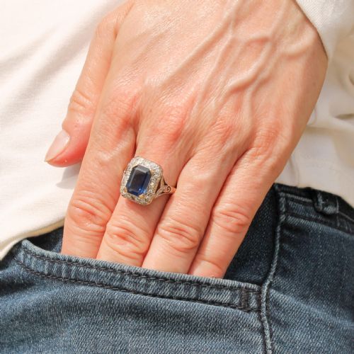 fig 1. Mid Century 3.01 Carat Sapphire & Diamond Cluster Ring, circa 1950
