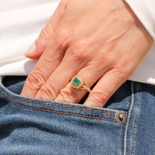 fig 1. Art Deco 0.46 Carat No Oil Colombian Emerald & Diamond Cluster Ring, circa 1935
