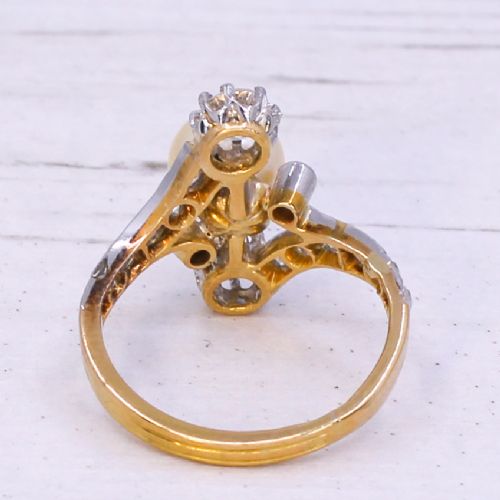 fig 4. Art Nouveau Pearl & 1.07 Carat Diamond Ring, circa 1910