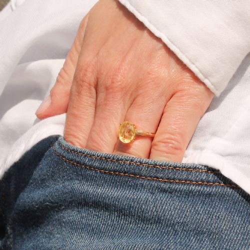 fig 1. Art Deco 3.31 Carat Natural Ceylon Yellow Sapphire Ring, circa 1920
