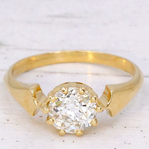 fig 2. Art Deco 1.00 Carat Old Cut Diamond Engagement Ring, circa 1915