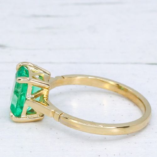 fig 3. Vintage 1.66 Carat Colombian Emerald Solitaire Ring, circa 1930