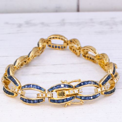VINTAGE 930 CARAT NATURAL SAPPHIRE DIAMOND BRACELET CIRCA 1960 - ADDITIONAL PHOTO 2