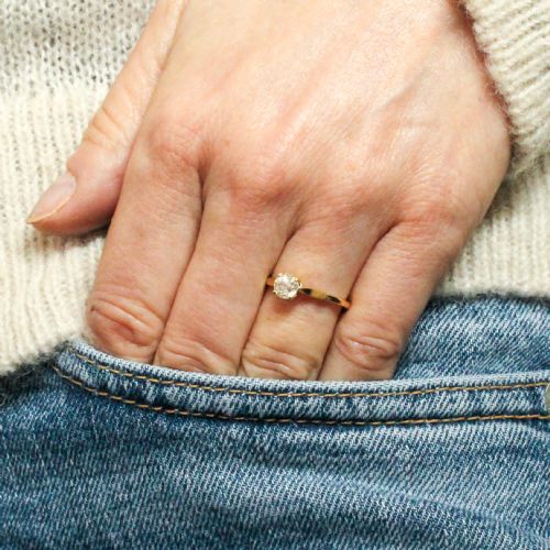 fig 1. Antique 0.53 Carat Old Cut Diamond Engagement Ring, circa 1920