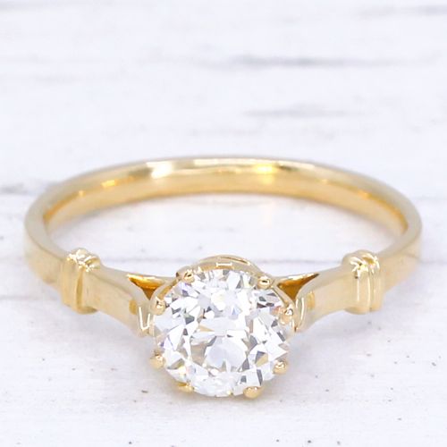 fig 2. Vintage 0.93 Carat Old Cut Diamond Engagement Ring, circa 1930