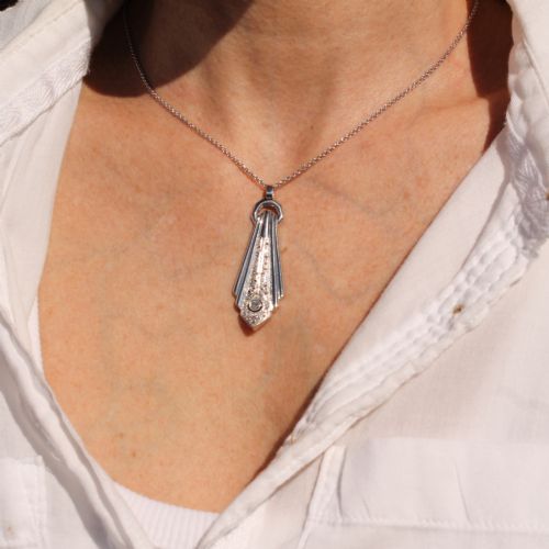 ART DECO DIAMOND PENDANT CIRCA 1940 - ADDITIONAL PHOTO 5