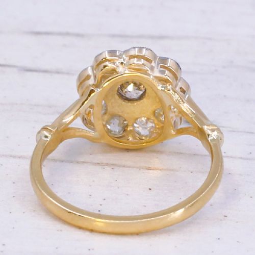 Antique 1.00 Carat Old Cut Diamond Cluster Ring, circa 1910 View V