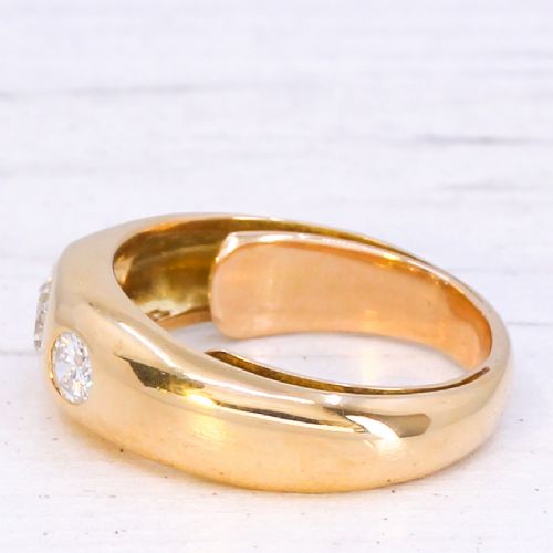VINTAGE 084 CARAT OLD CUT DIAMOND THREE STONE GYPSY RING CIRCA 1950 - ADDITIONAL PHOTO 3