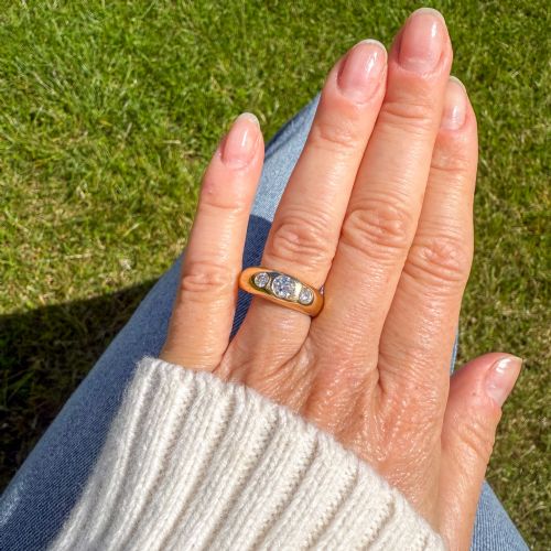 VINTAGE 084 CARAT OLD CUT DIAMOND THREE STONE GYPSY RING CIRCA 1950 - ADDITIONAL PHOTO 5