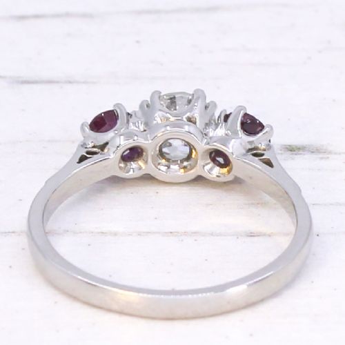 VINTAGE 066 CARAT OLD CUT DIAMOND RUBY THREE STONE RING CIRCA 1940 - ADDITIONAL PHOTO 4