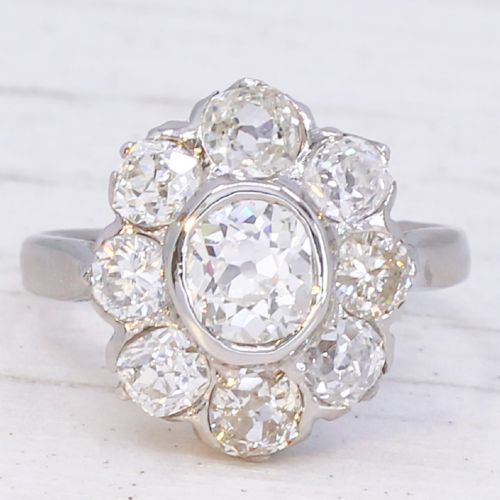 VINTAGE 280 CARAT OLD CUT DIAMOND CLUSTER RING CIRCA 1940 - ADDITIONAL PHOTO 2