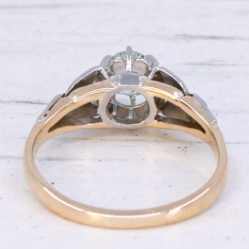 VINTAGE 040 CARAT LIGHT GREEN OLD EUROPEAN CUT DIAMOND RING CIRCA 1930 - ADDITIONAL PHOTO 4