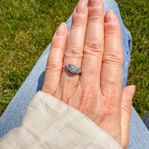 VINTAGE 040 CARAT LIGHT GREEN OLD EUROPEAN CUT DIAMOND RING CIRCA 1930 - ADDITIONAL PHOTO 5