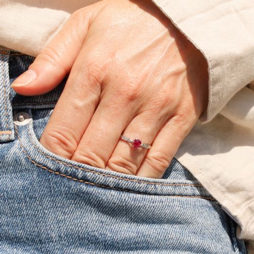 VINTAGE 054 CARAT UNHEATED MOGOK BURMESE RUBY RING CIRCA 1935 - ADDITIONAL PHOTO 6