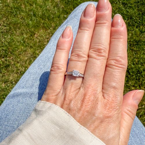 VINTAGE 056 CARAT OLD CUT DIAMOND ENGAGEMENT RING CIRCA 1940 - ADDITIONAL PHOTO 1
