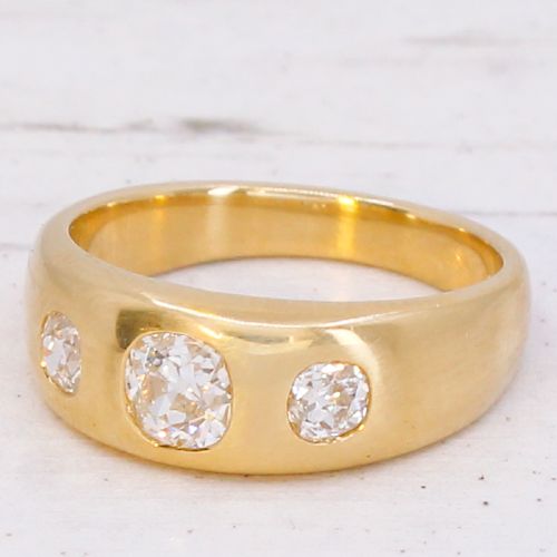 Antique 0.85 Carat Old Cut Diamond Three Stone Gypsy Ring, circa 1900