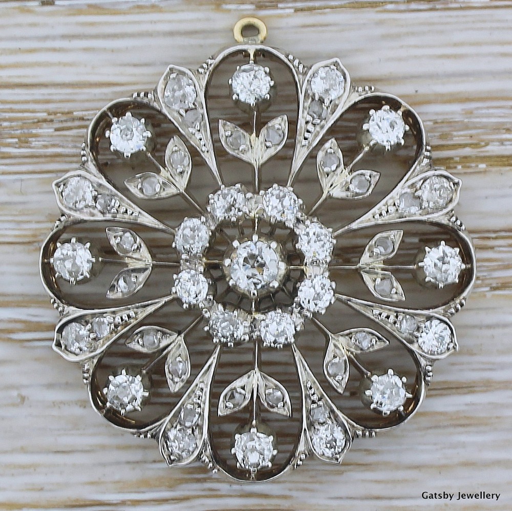 
Victorian Gold & Silver Star Brooch / Pendant, circa 1850
