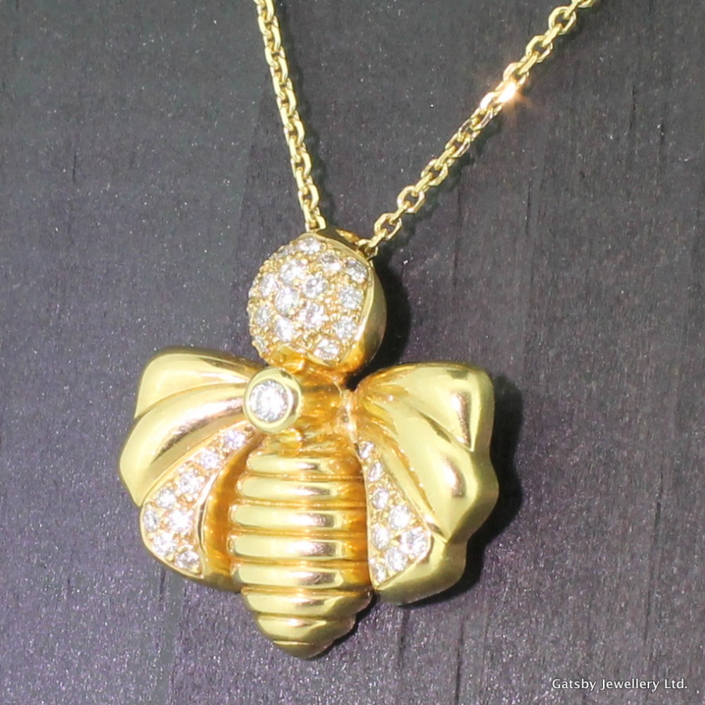 CHAUMET Vintage 0.72 Carat Diamond Bumblebee Pendant, circa 1950
