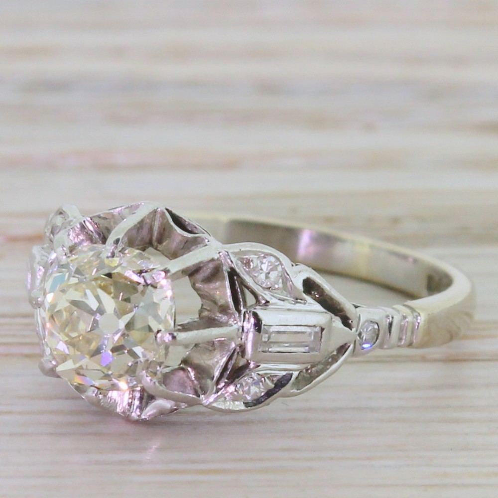 Art Deco 1.43 Carat Old Cut Diamond Engagement Ring, circa 1935
