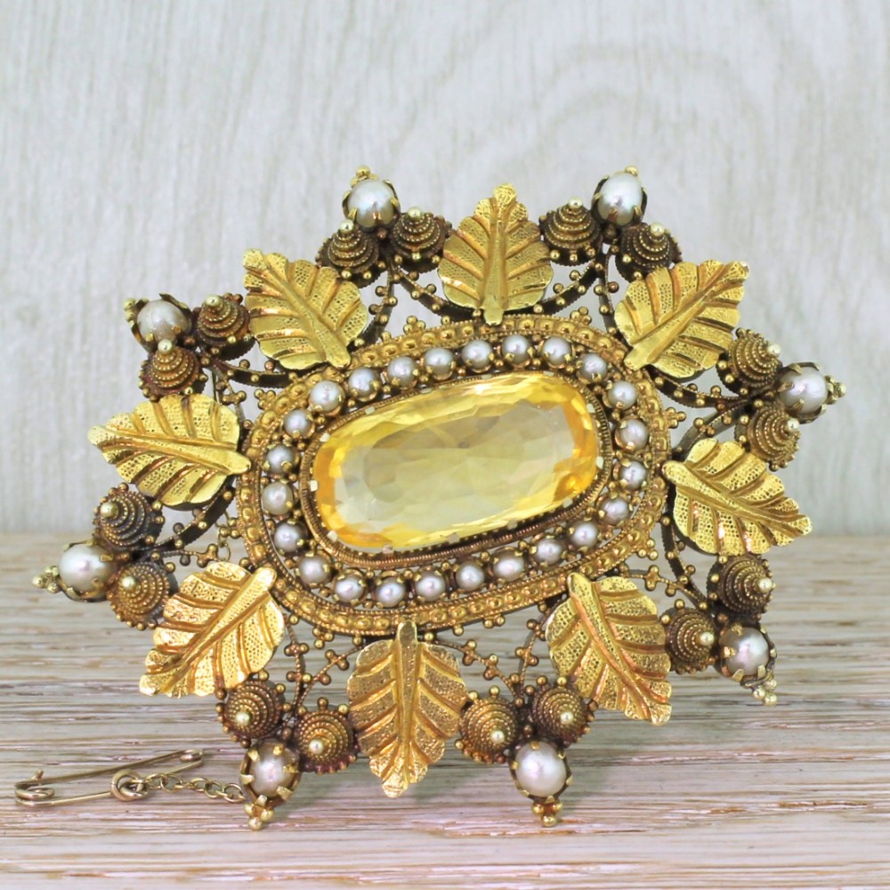 Mid Century 17.89 Carat Natural Yellow Ceylon Sapphire Brooch, circa 1940

