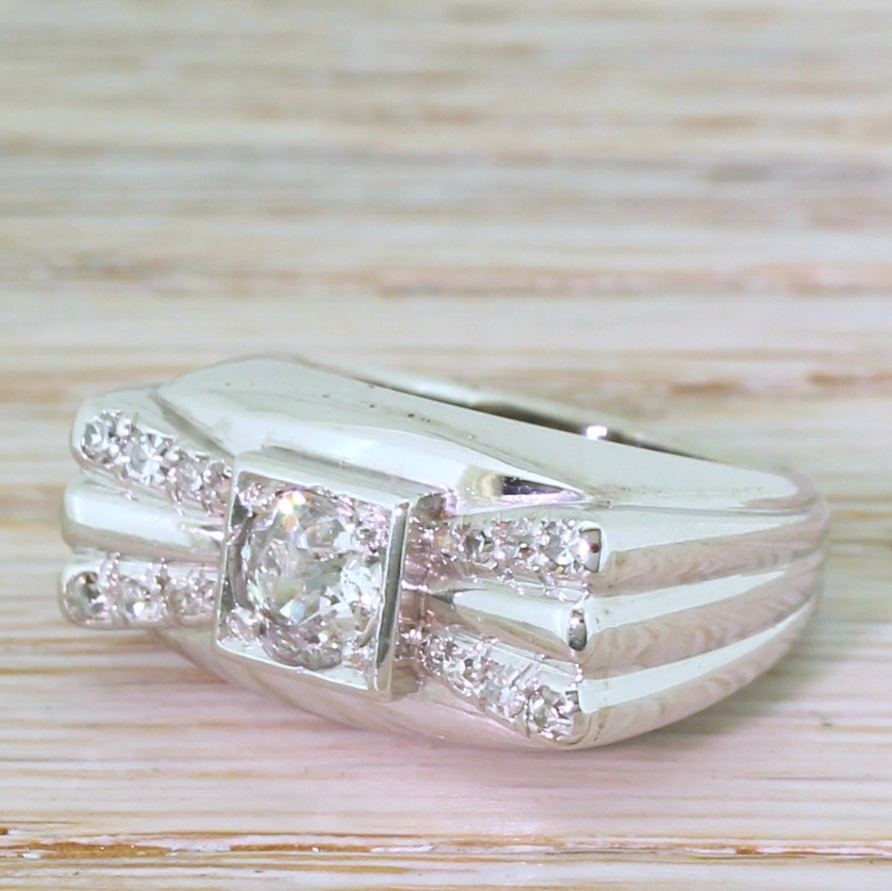 Art Deco 0.68 Carat Old Cut Diamond Cocktail Ring, circa 1940
