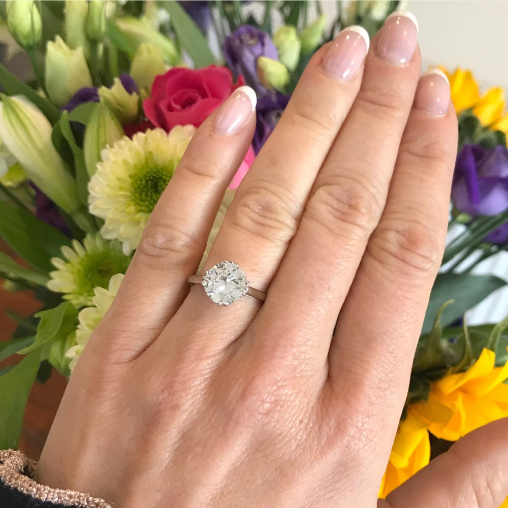 Art Deco 2.01 Carat Old Cut Diamond Engagement Ring, French, circa 1920
 View VIII