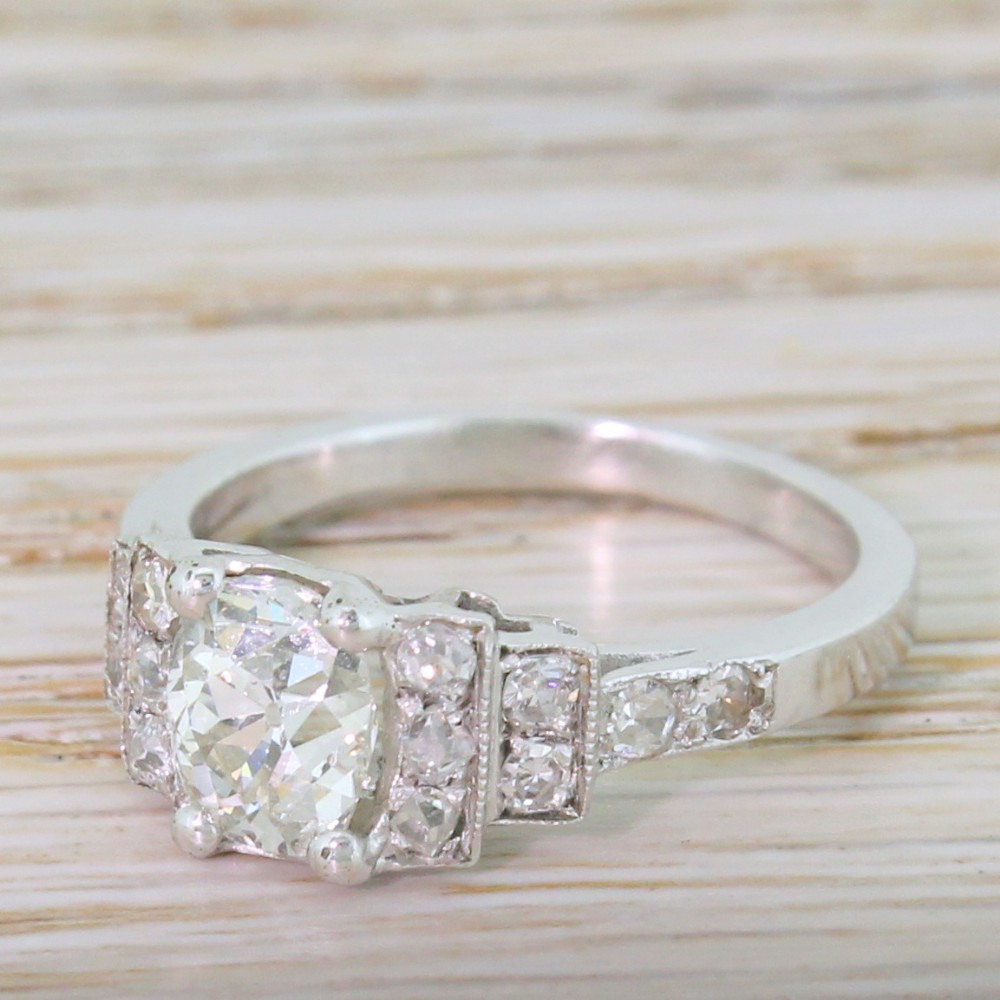 Art Deco 1.23 Carat Old Cut Diamond Engagement Ring, circa 1930

