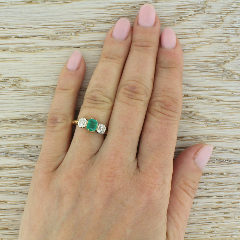 Art Deco 0.67 Carat Emerald & 0.90 Carat Old Cut Diamond Trilogy Ring, circa 1920 View V