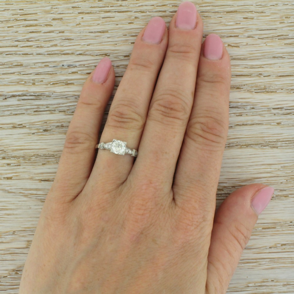 Art Deco 0.75 Carat Old Cut Diamond Engagement Ring, circa 1920
 View V