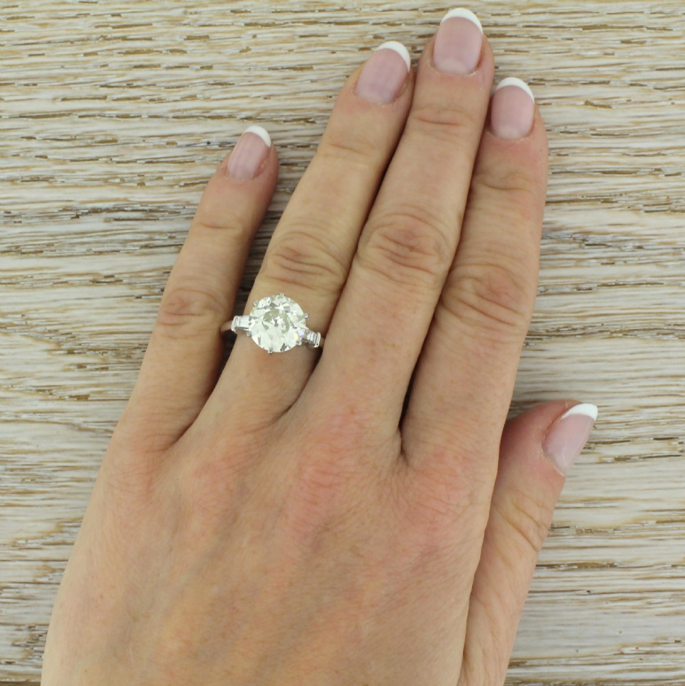 Mid Century 3.00 Carat Old Cut Diamond Engagement Ring, French, circa 1950 View V