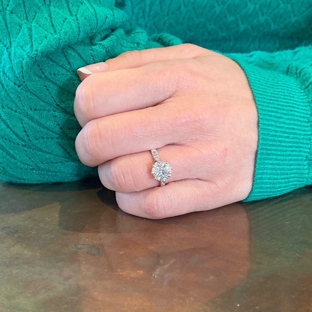 Art Deco 2.00 Carat Old Cut Diamond Engagement Ring, circa 1930 View VII