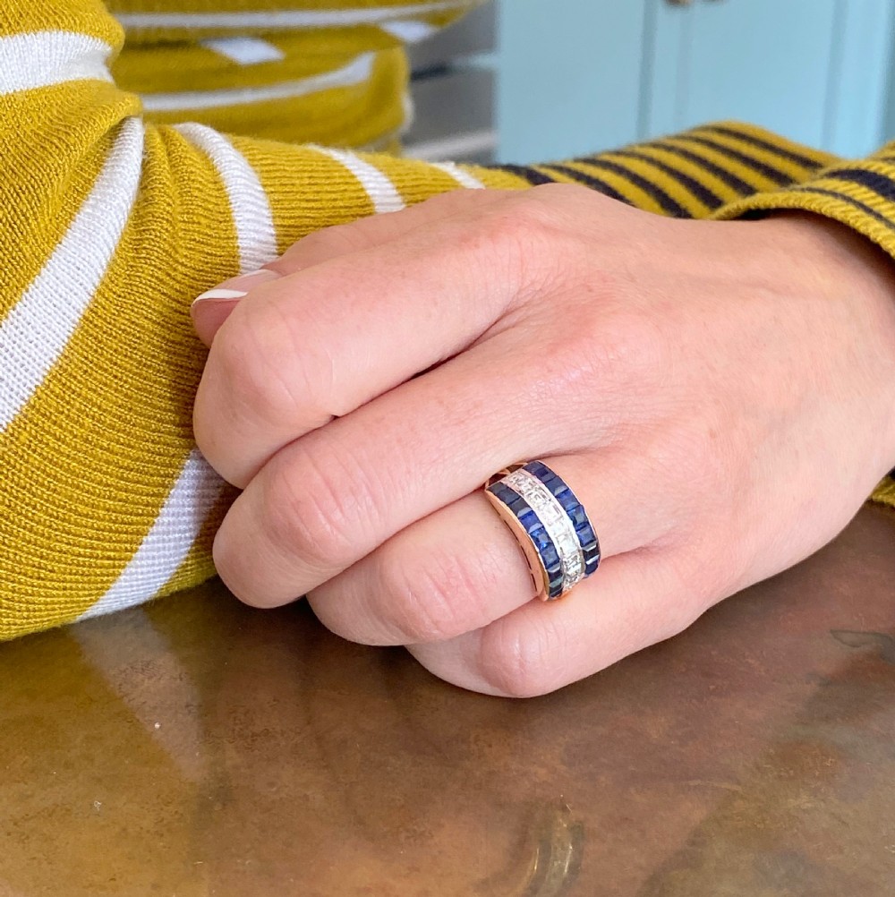 Art Deco 2.00 Carat Sapphire & 1.00 Carat Carré Cut Diamond Ring, circa 1915 View VIII