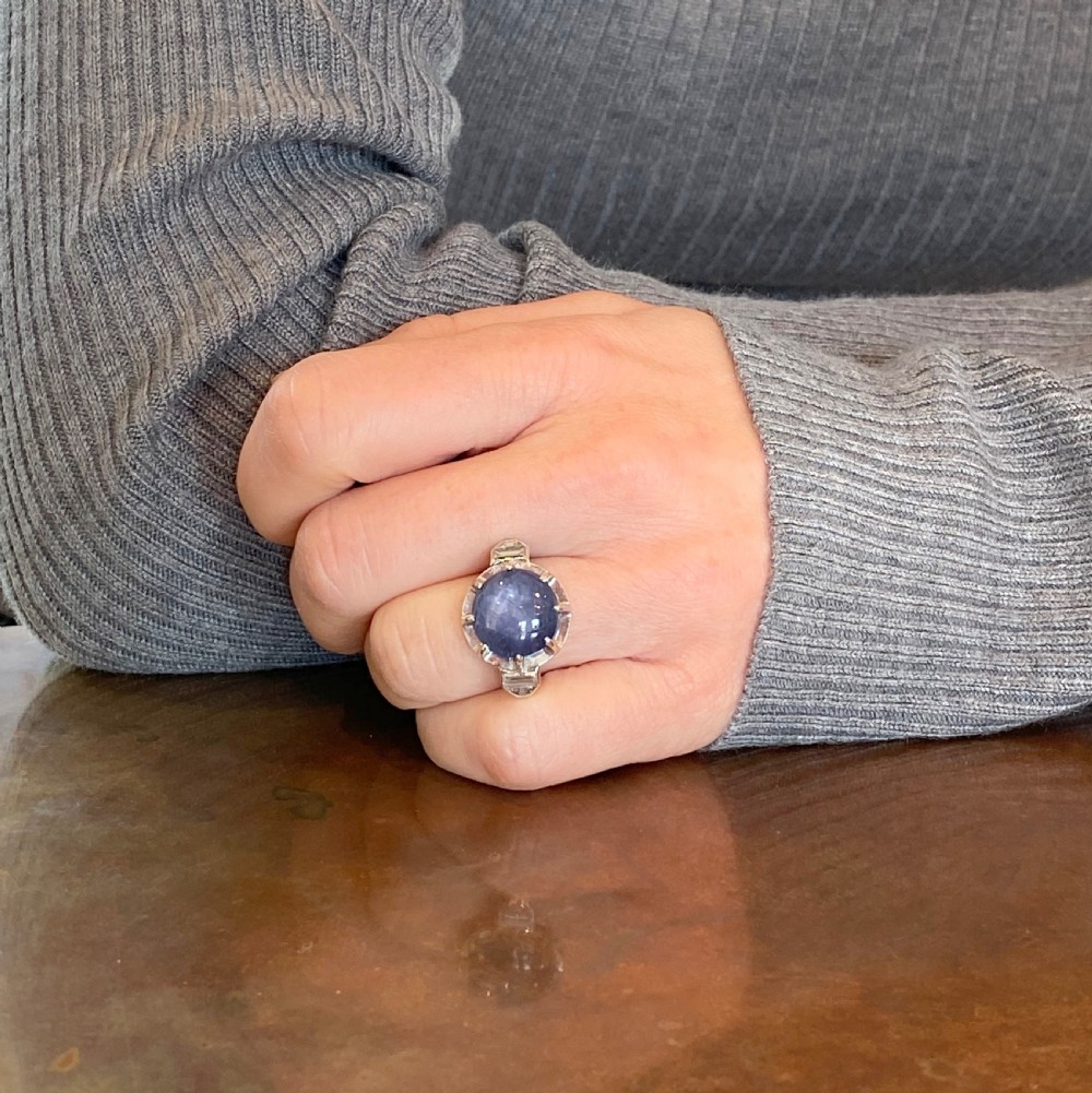 Mid Century 11.00 Carat Star Sapphire Solitaire Ring, circa 1965 View VIII