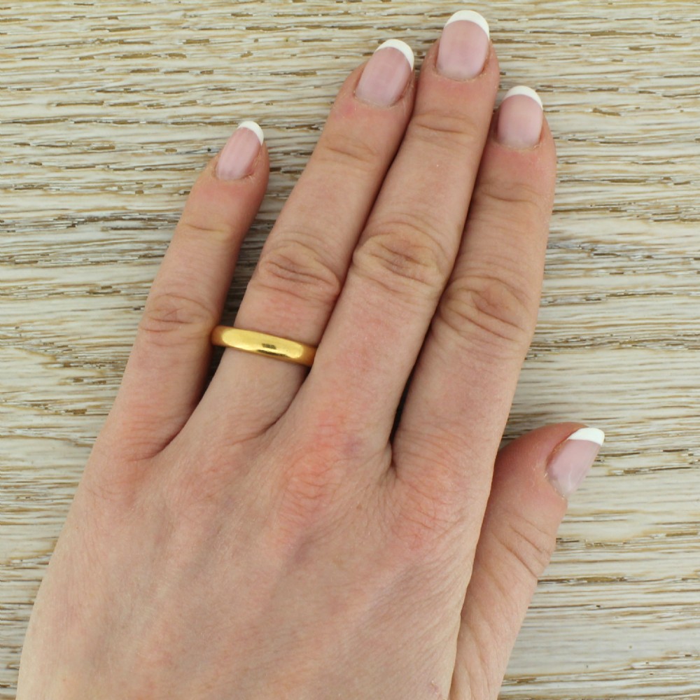 Art Deco 22k Yellow Gold Wedding Band, dated 1926 View II
