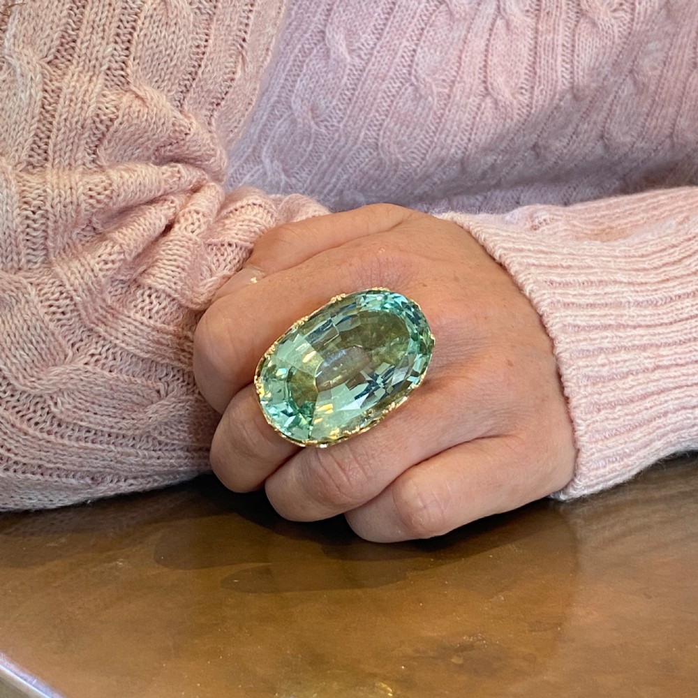 Retro 86.93 Carat Aquamarine Solitaire Ring, circa 1950 View VII