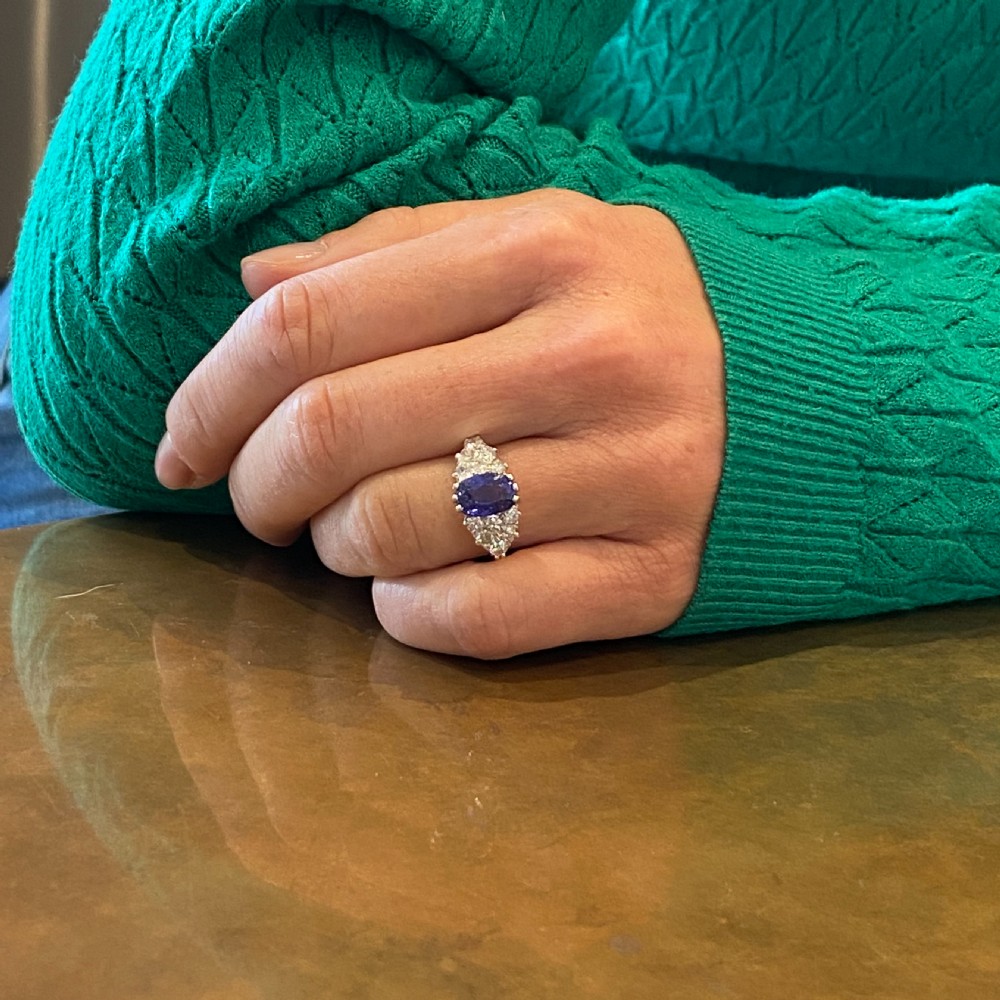 Mid Century 2.92 Carat Natural Ceylon Colour Change Sapphire & Diamond Ring, circa 1945 View VIII