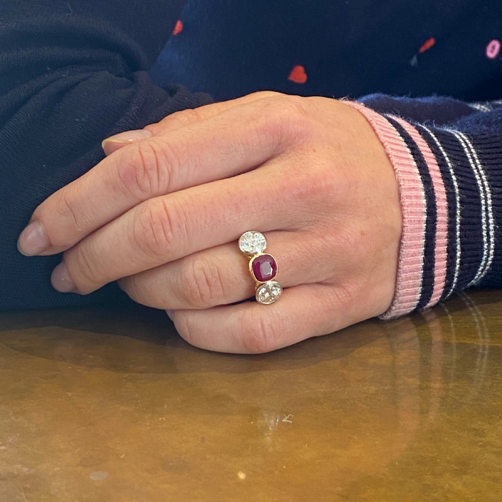 Art Deco 1.46 Carat Burmese Ruby & 2.13 Carat Old Cut Diamond Ring, circa 1930 View VIII