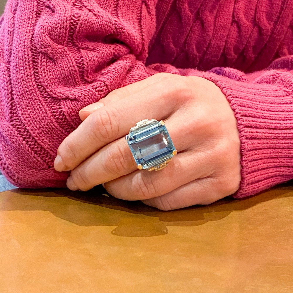 Mid Century 33.44 Carat Emerald Cut Aquamarine Ring, circa 1950 View VIII